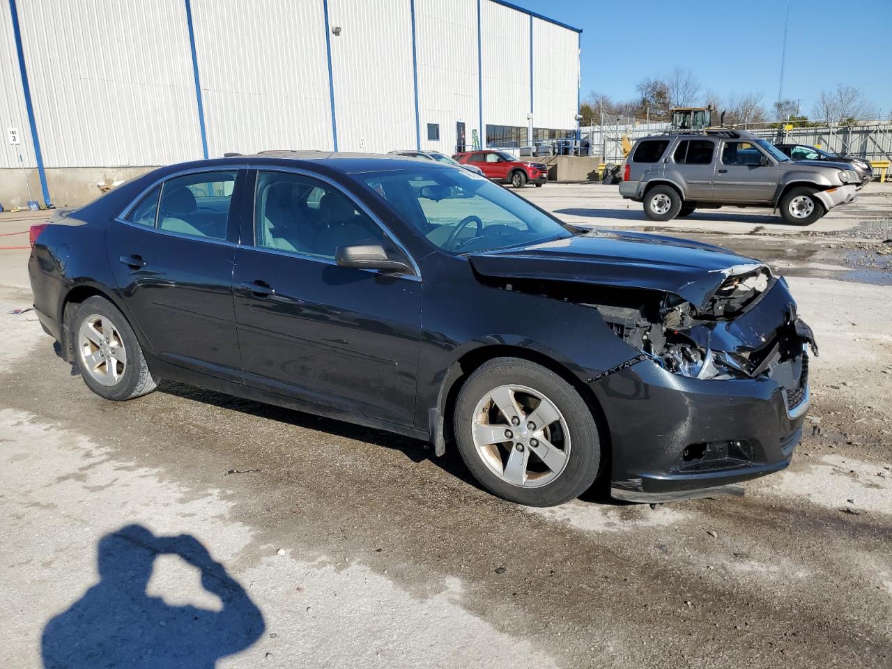 VIN 1G11B5SL8FF227096 2015 CHEVROLET MALIBU no.4