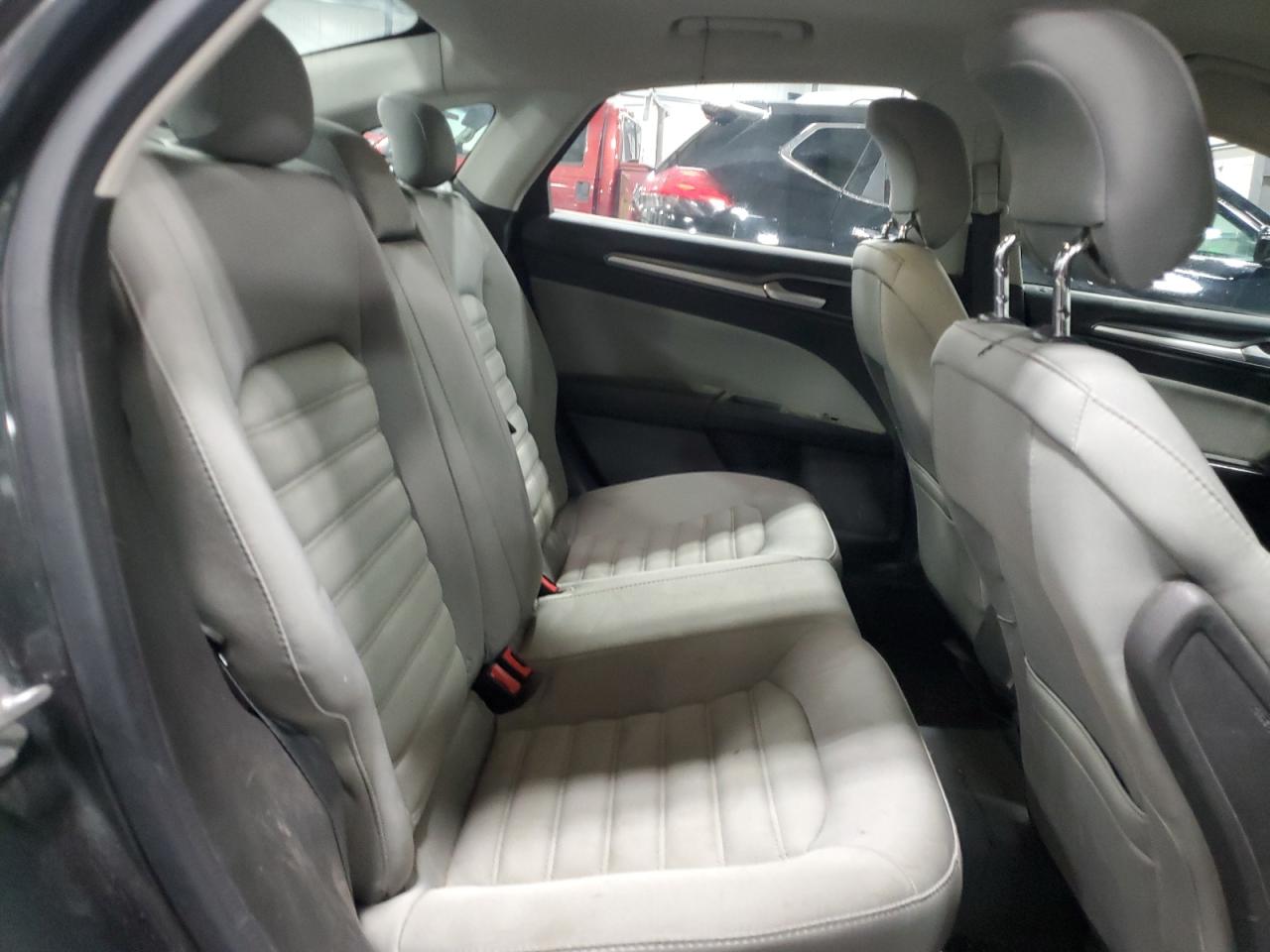 2015 Ford Fusion - Image 11