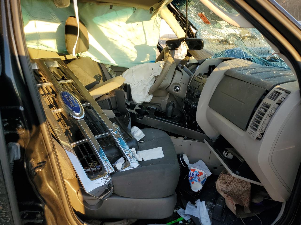 2011 Ford Escape - Image 7