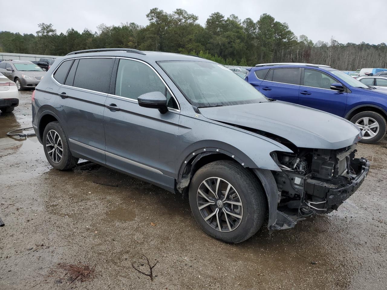 2021 Volkswagen Tiguan - Image 4