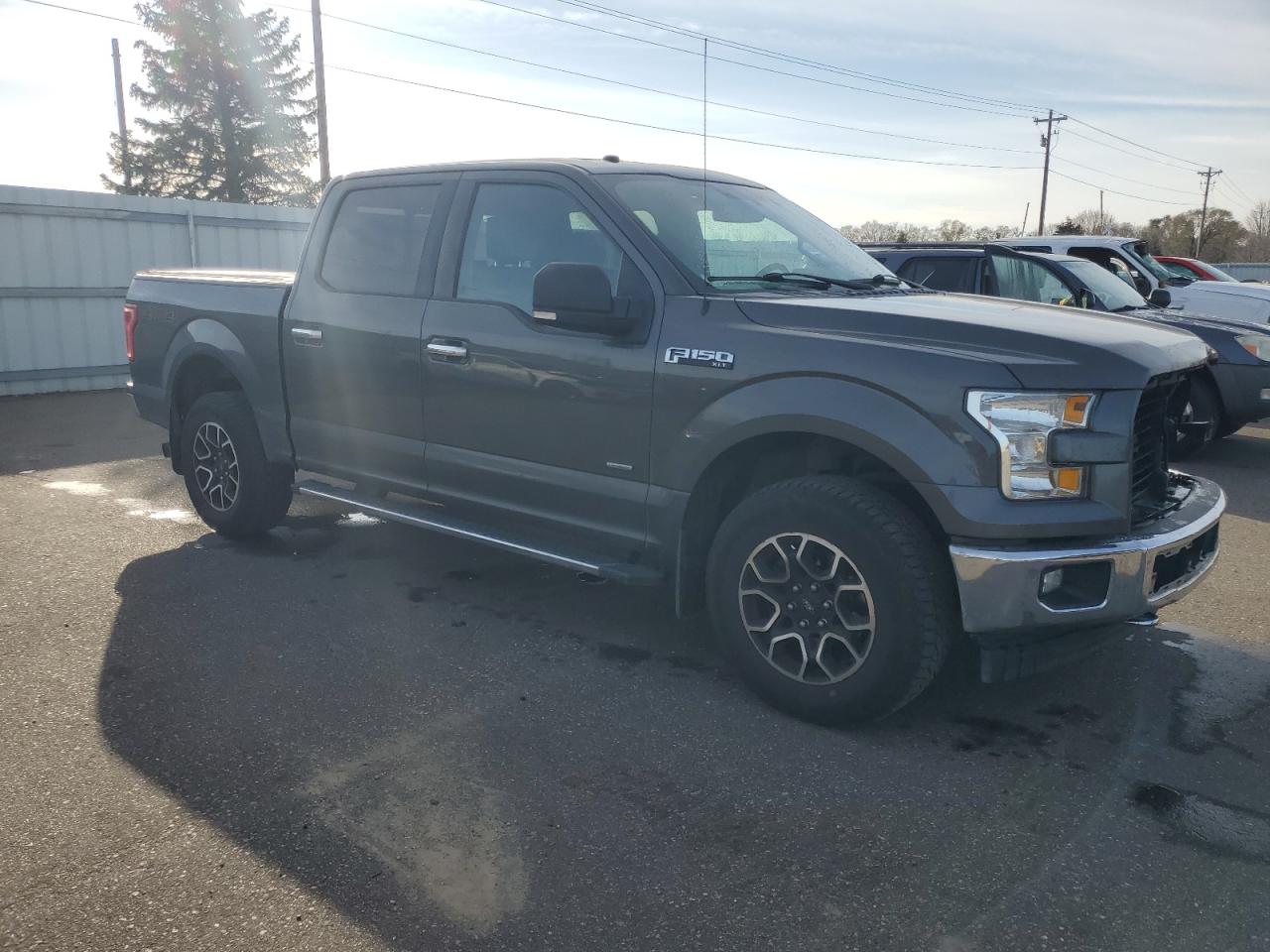 2017 Ford F-150 - Image 4