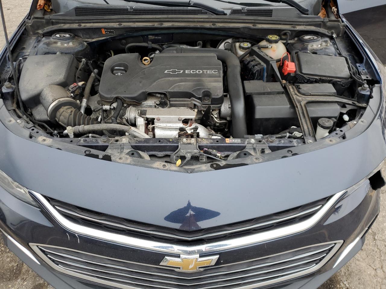 2017 Chevrolet Malibu - Image 11