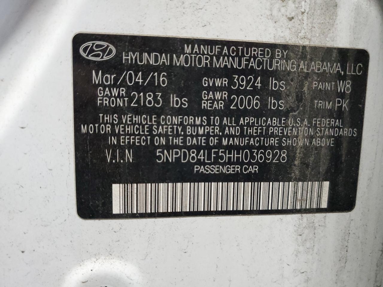 2017 Hyundai Elantra - Image 13
