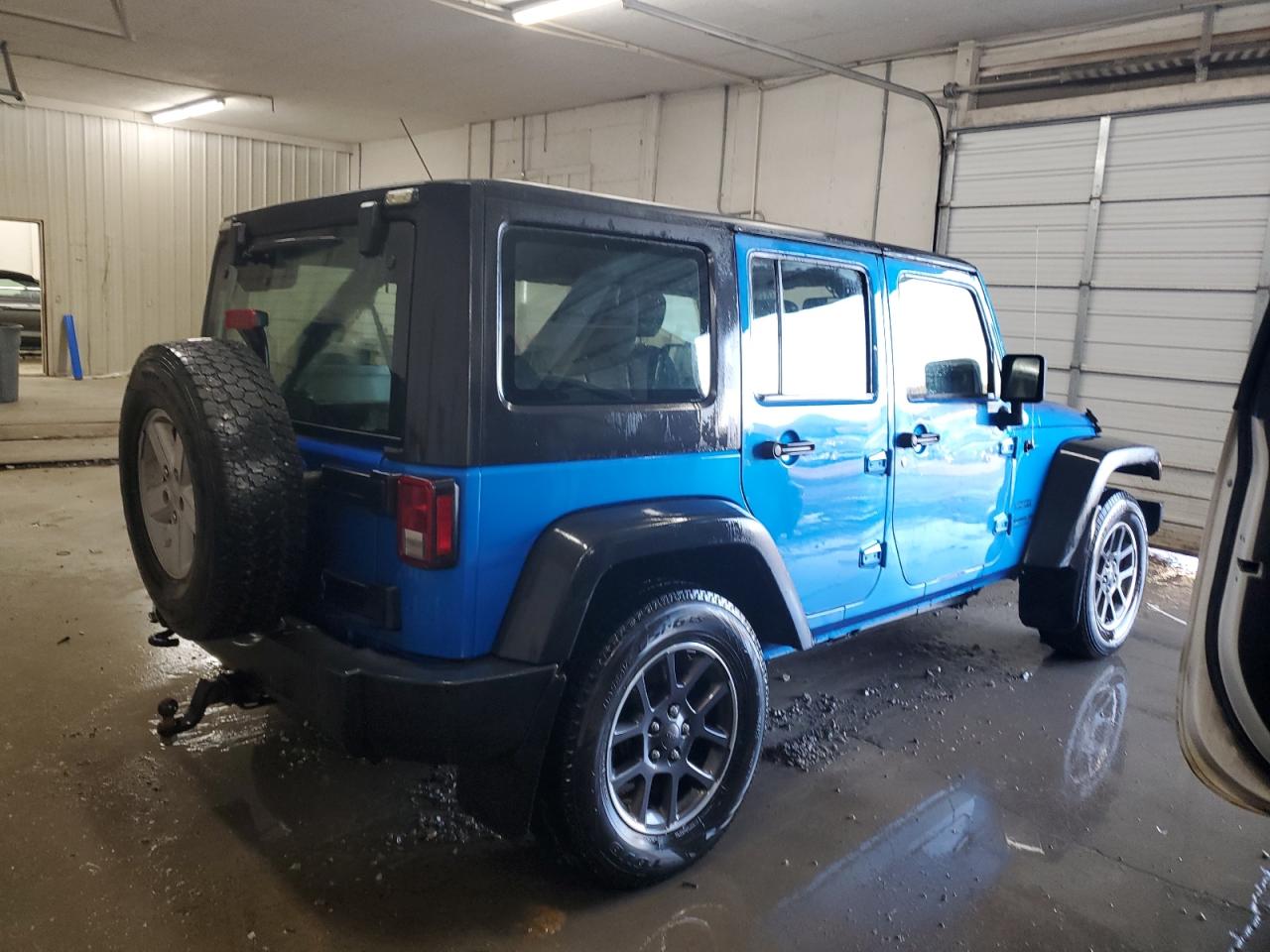 2016 Jeep Wrangler - Image 3