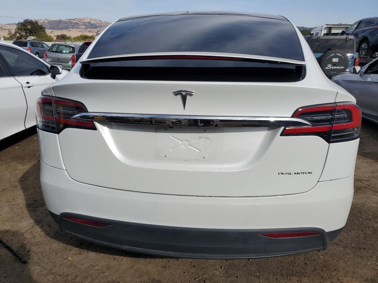 2021 Tesla Model X VIN: 5YJXCAE23MF319485 Lot: 79338584