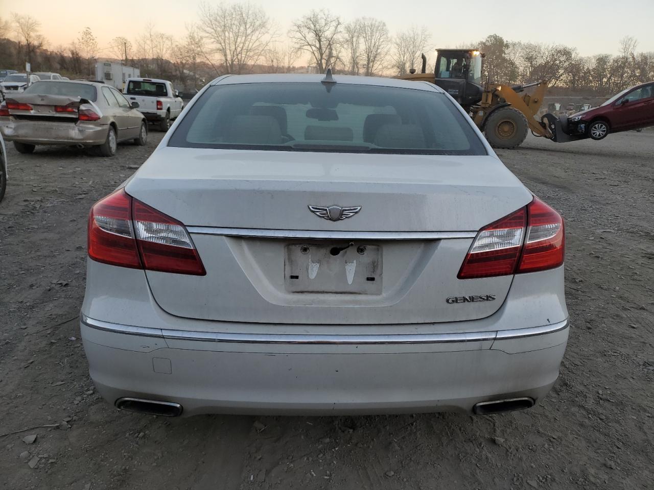 VIN KMHGC4DD1DU243143 2013 HYUNDAI GENESIS no.6