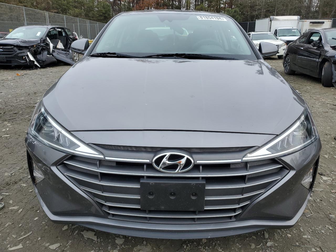 2020 Hyundai Elantra - Image 5