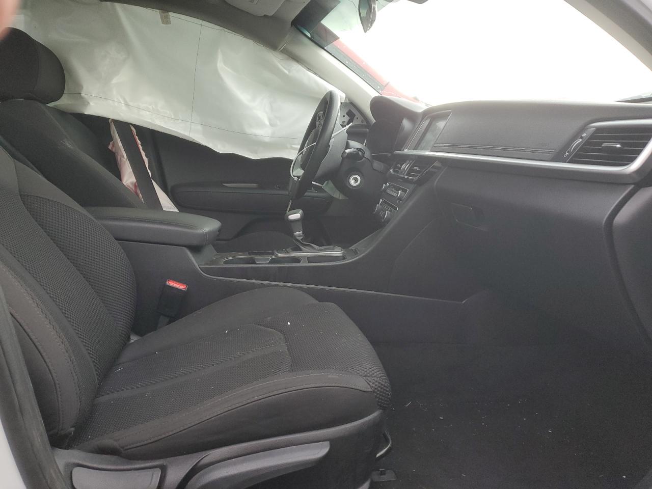 2019 Kia Optima - Image 7