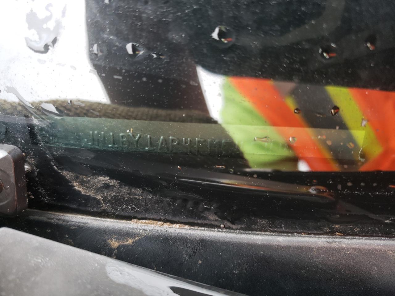 2015 Infiniti Q70 - Image 12