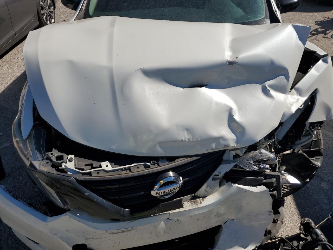 2018 Nissan Altima - Image 11
