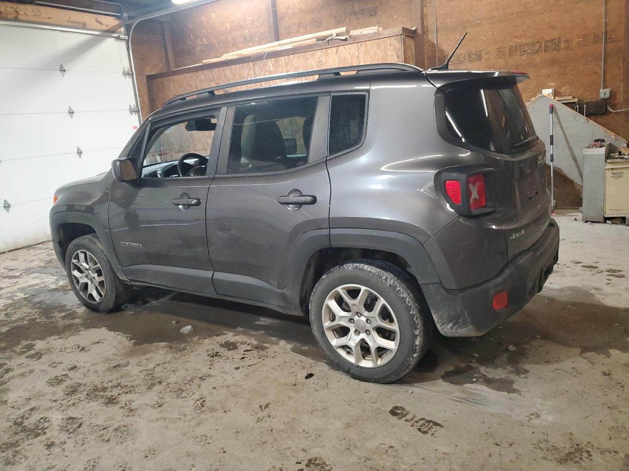 2017 Jeep Renegade - Image 2
