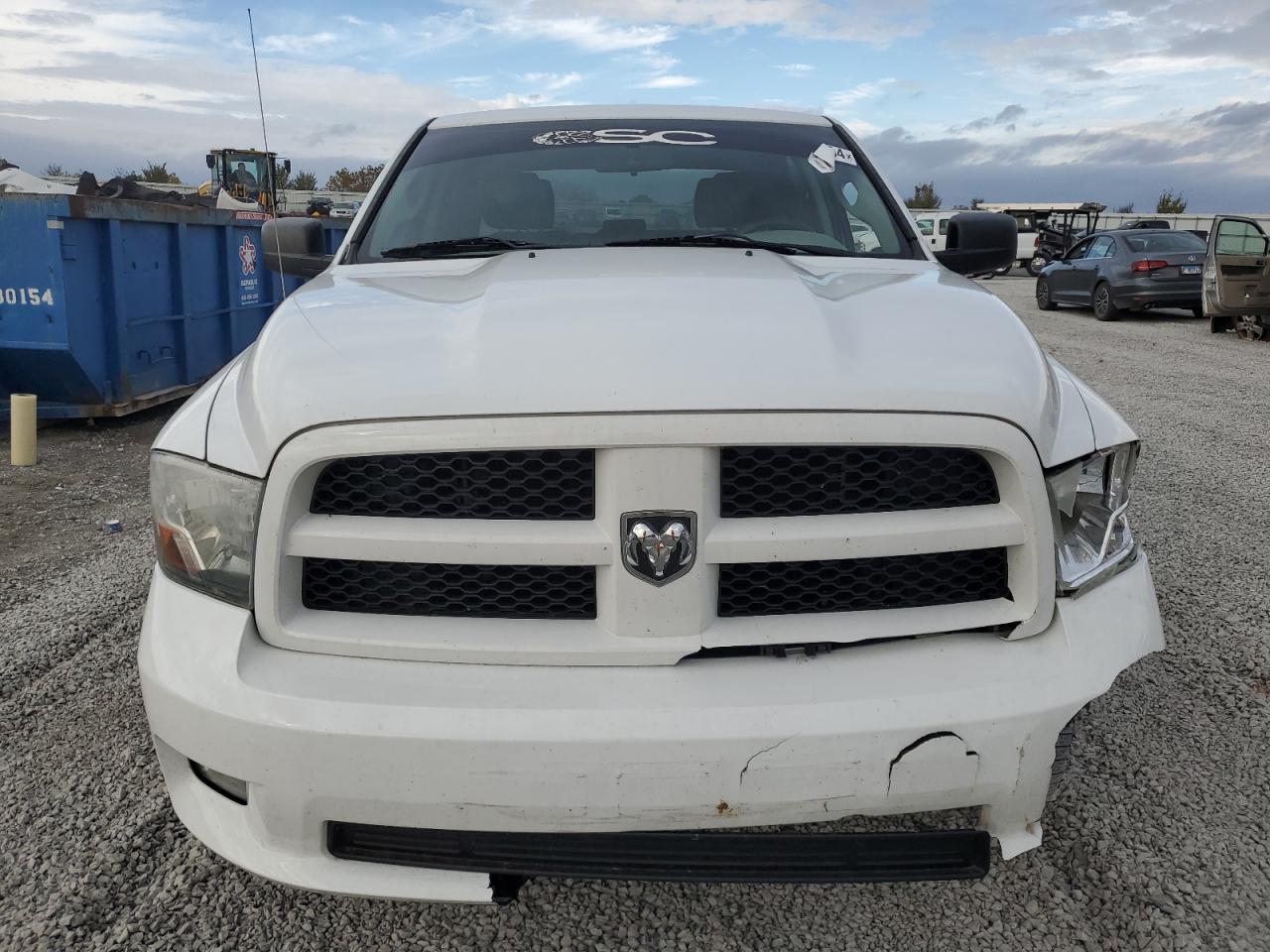 2012 Dodge RAM - Image 5