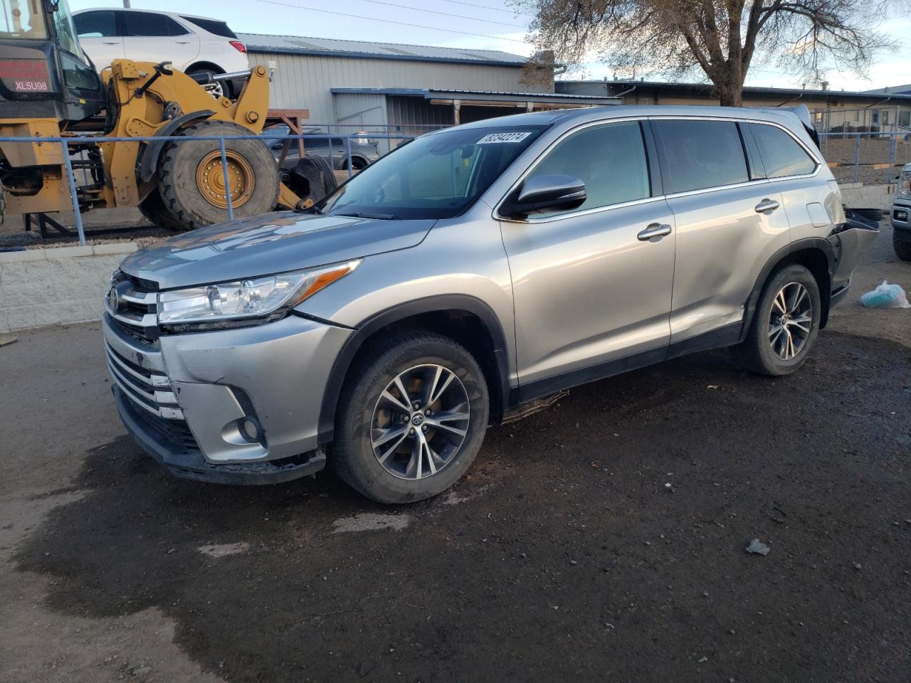 VIN 5TDBZRFH3KS710770 2019 TOYOTA HIGHLANDER no.1