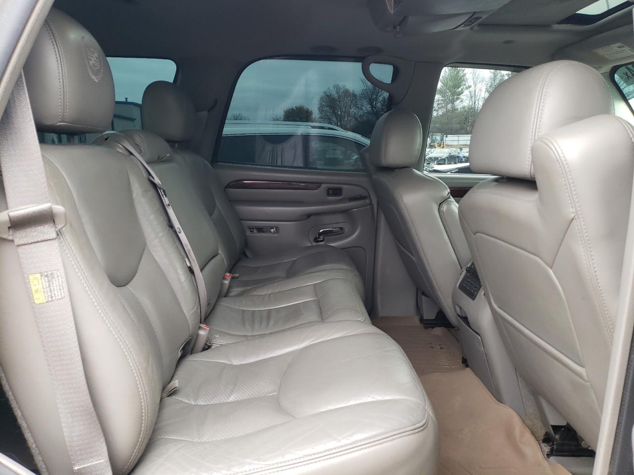 2005 Cadillac Escalade Luxury VIN: 1GYEK63N15R170410 Lot: 80708704