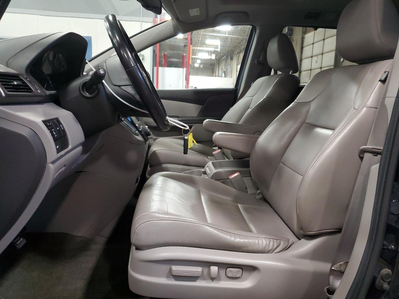 2014 Honda Odyssey - Image 7