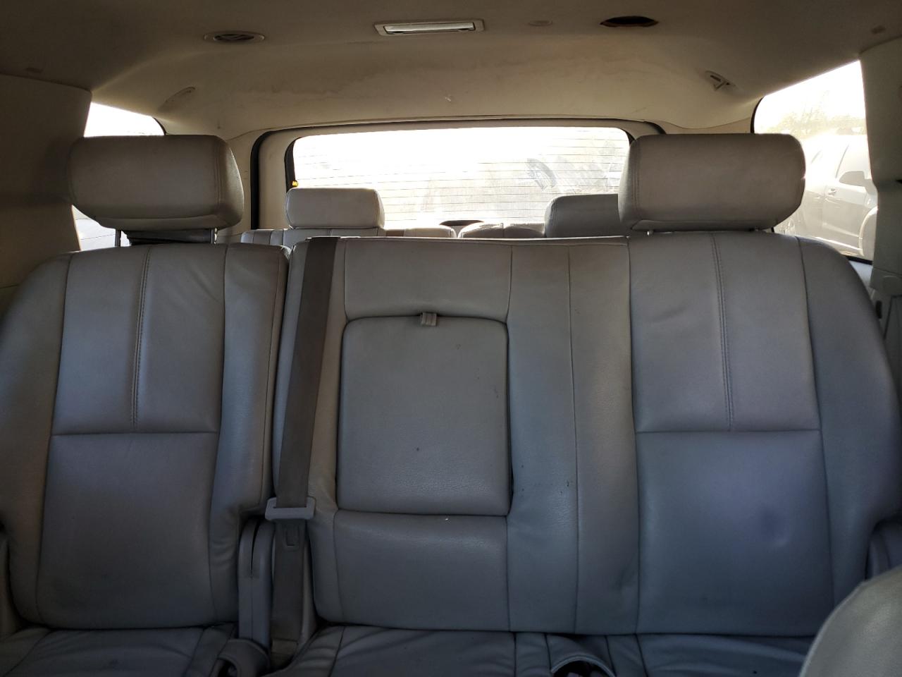 2008 GMC Yukon VIN: 1GKFC13058R120522 Lot: 80121984