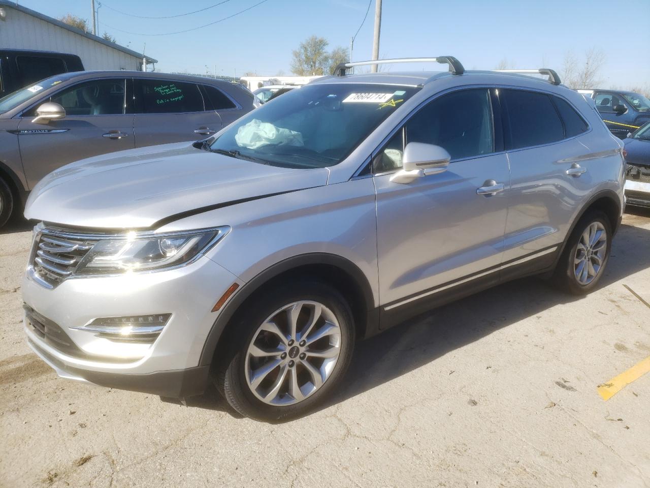 VIN 5LMCJ2D99GUJ10958 2016 LINCOLN MKC no.1