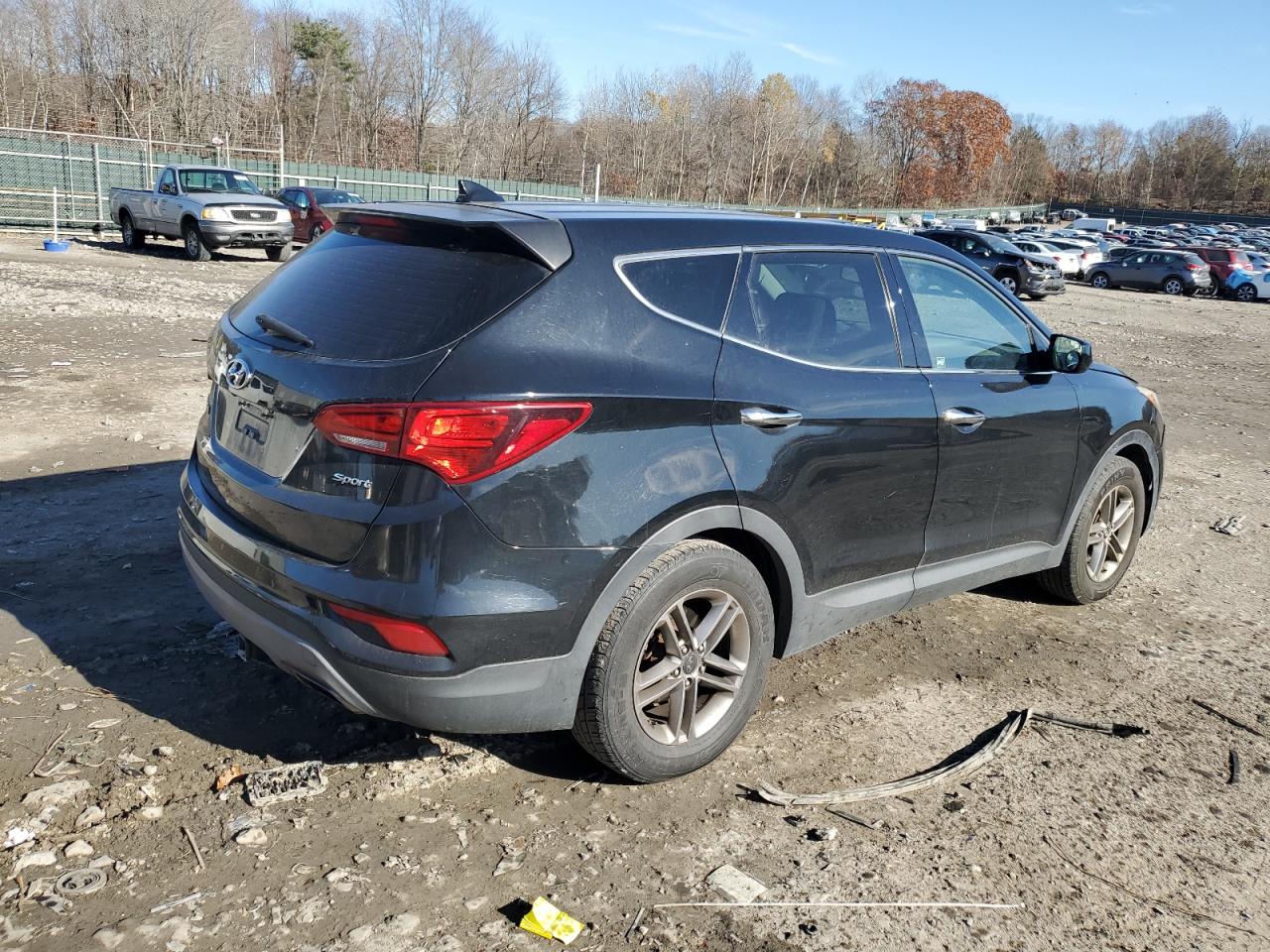 VIN 5XYZT3LB7HG420180 2017 HYUNDAI SANTA FE no.3