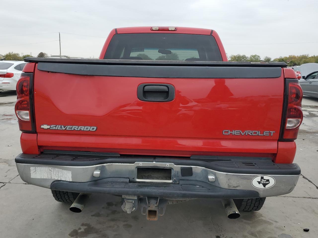 2005 Chevrolet Silverado - Image 6