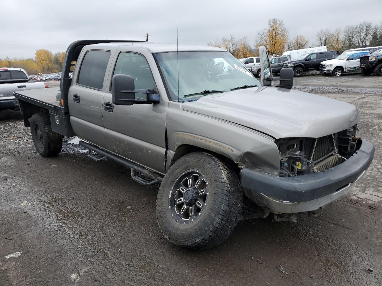 2006 Chevrolet Silverado - Image 4
