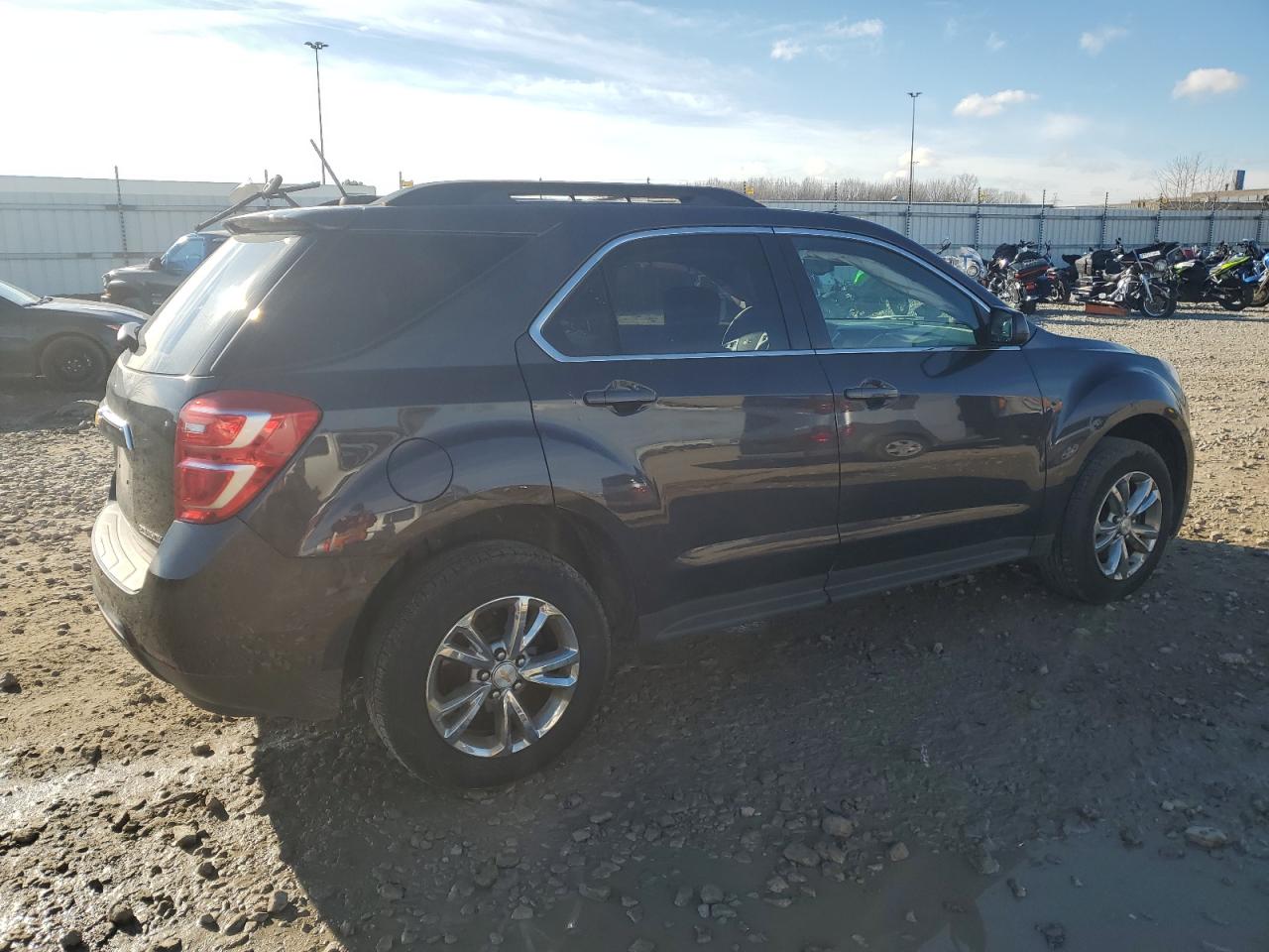 2016 Chevrolet Equinox - Image 3