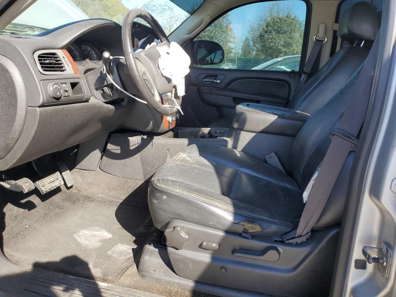 2011 Chevrolet Tahoe - Image 7