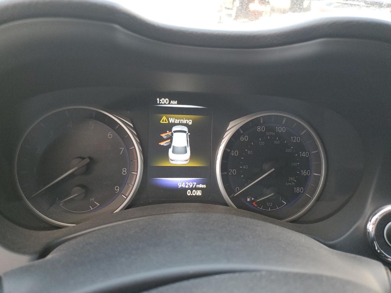 2017 Infiniti Q50 - Image 9
