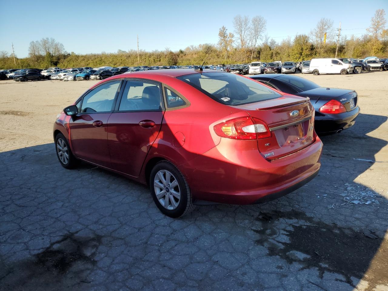 2012 Ford Fiesta - Image 2