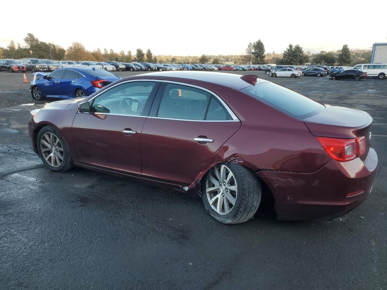 VIN 1G11E5SA6GF103724 2016 CHEVROLET MALIBU no.2