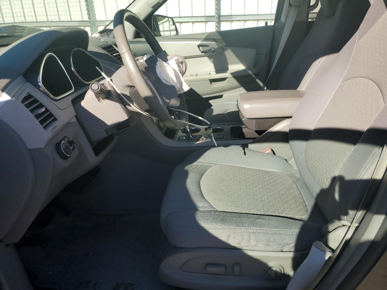 2011 Chevrolet Traverse - Image 7