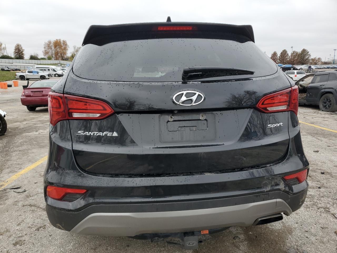 2017 Hyundai Santa Fe - Image 6