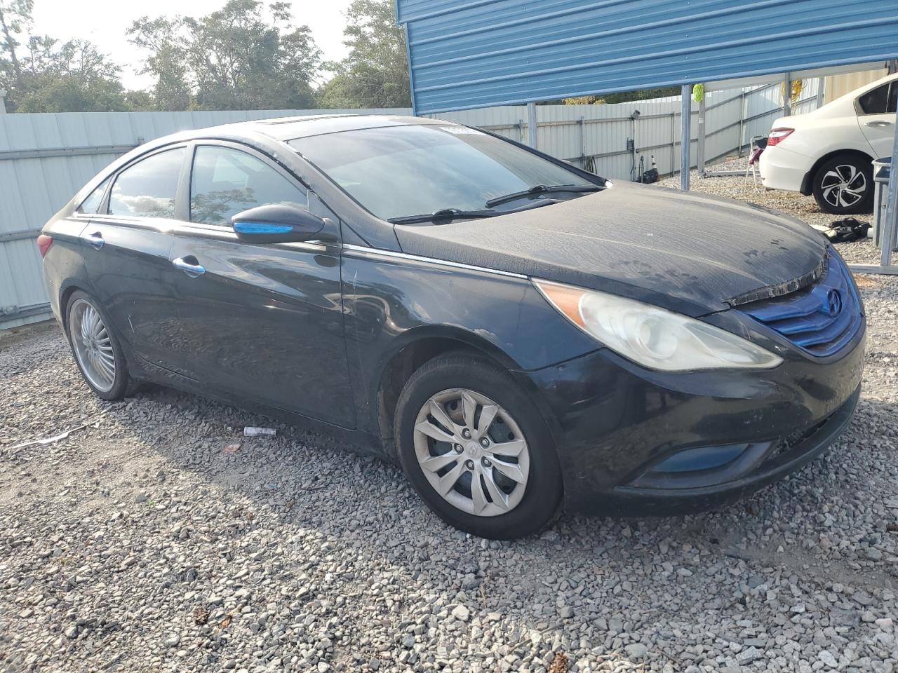 2011 Hyundai Sonata - Image 4