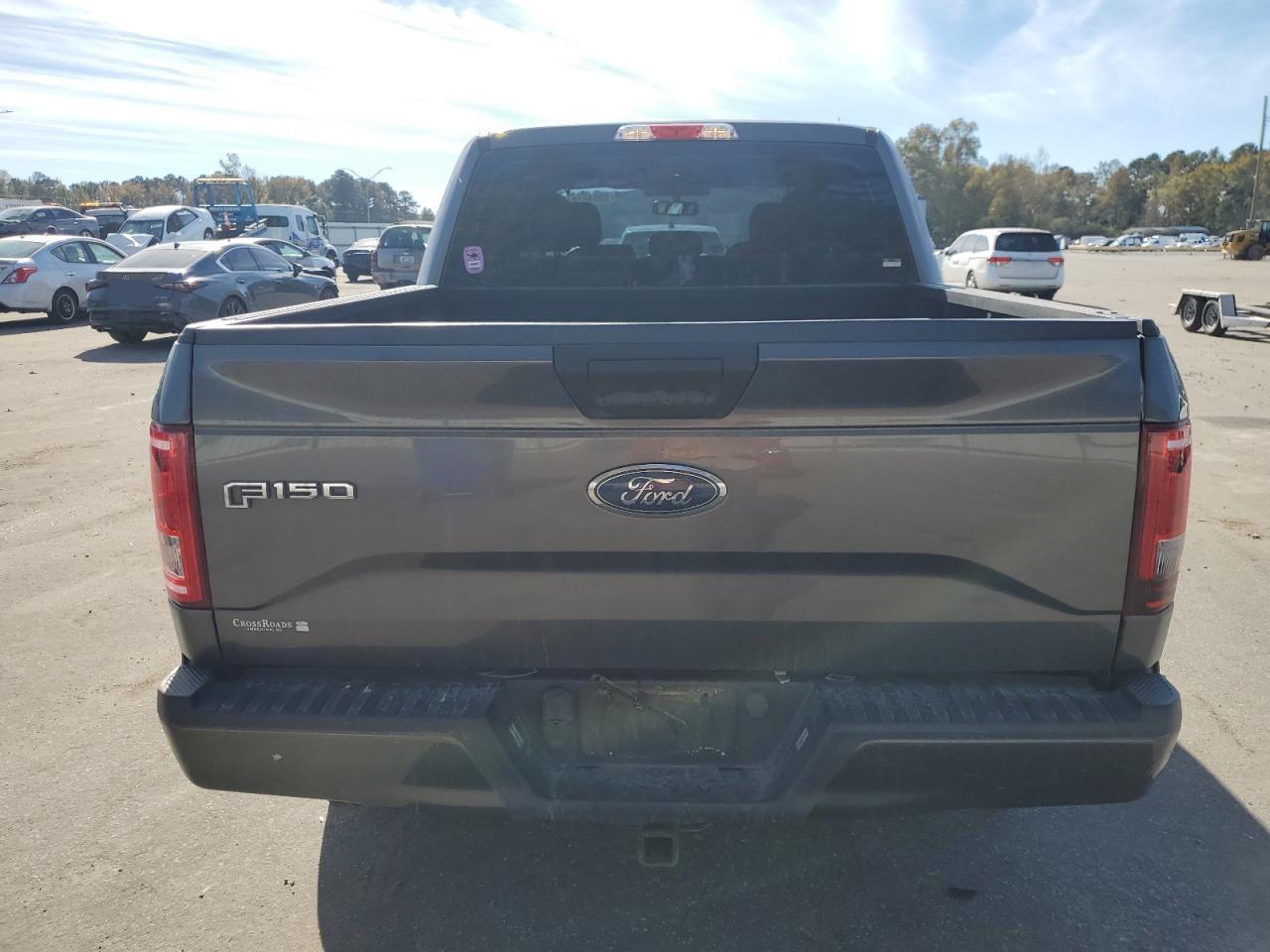 2017 Ford F-150 - Image 6