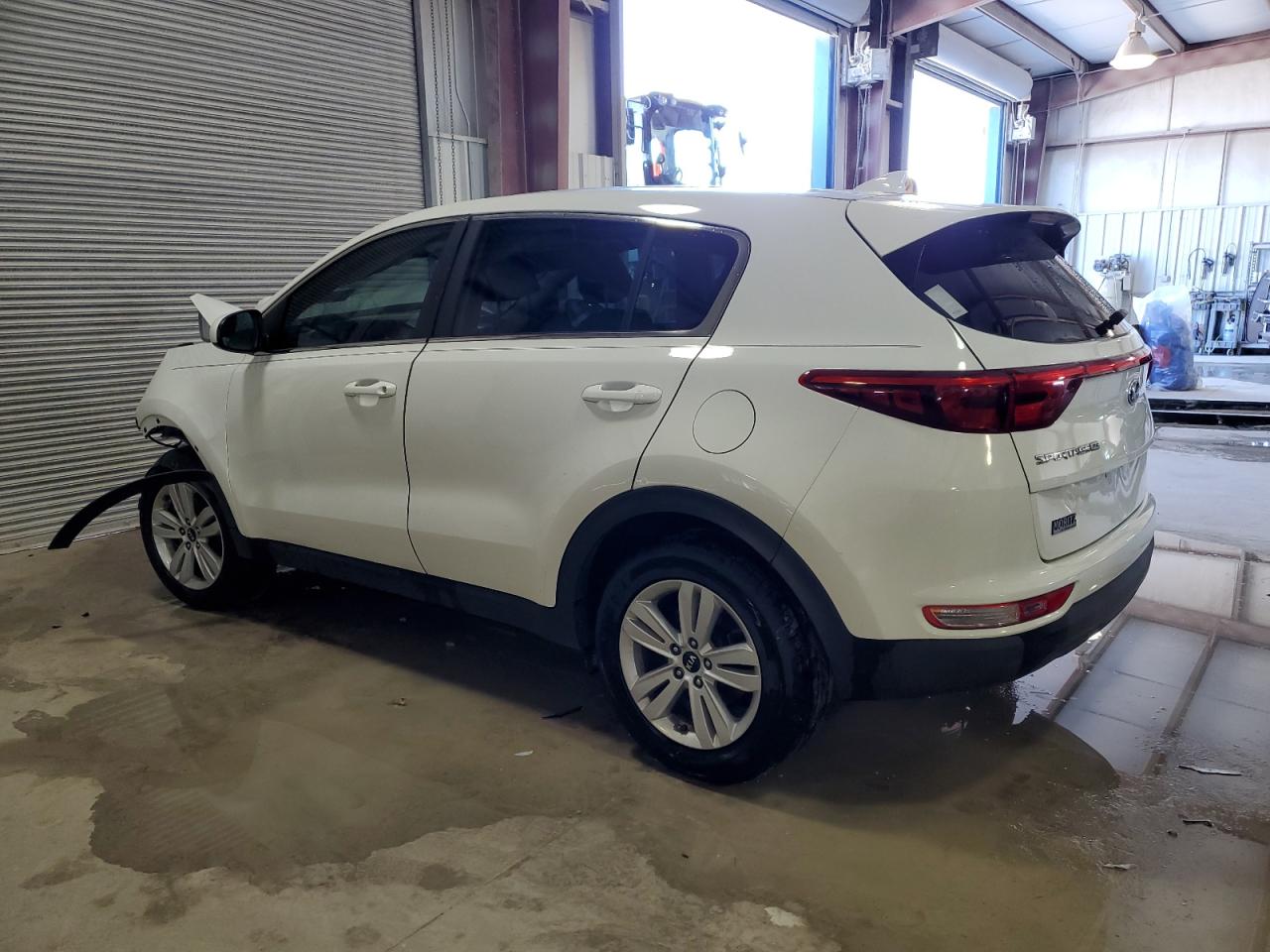 VIN KNDPM3ACXK7574242 2019 KIA SPORTAGE no.2