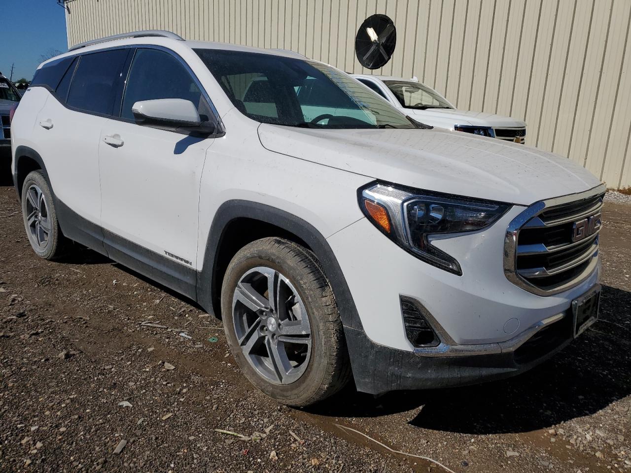 2021 GMC Terrain - Image 4