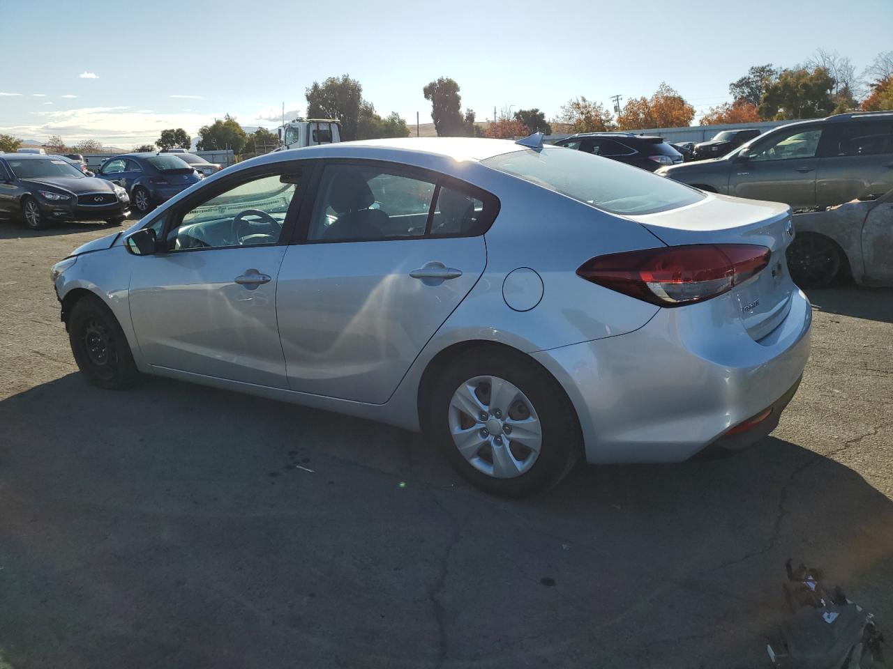2018 Kia Forte - Image 2