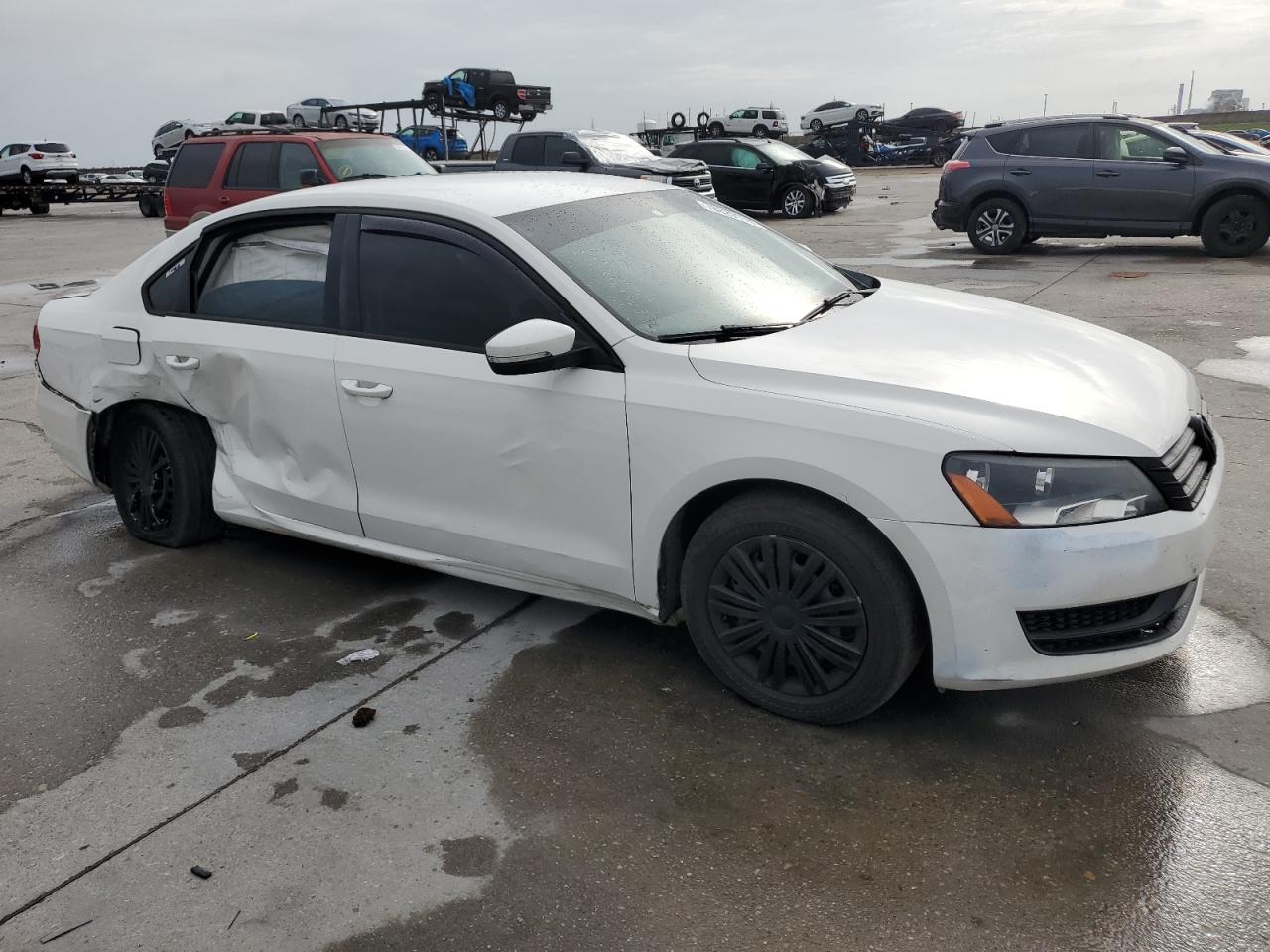 2015 Volkswagen Passat - Image 4