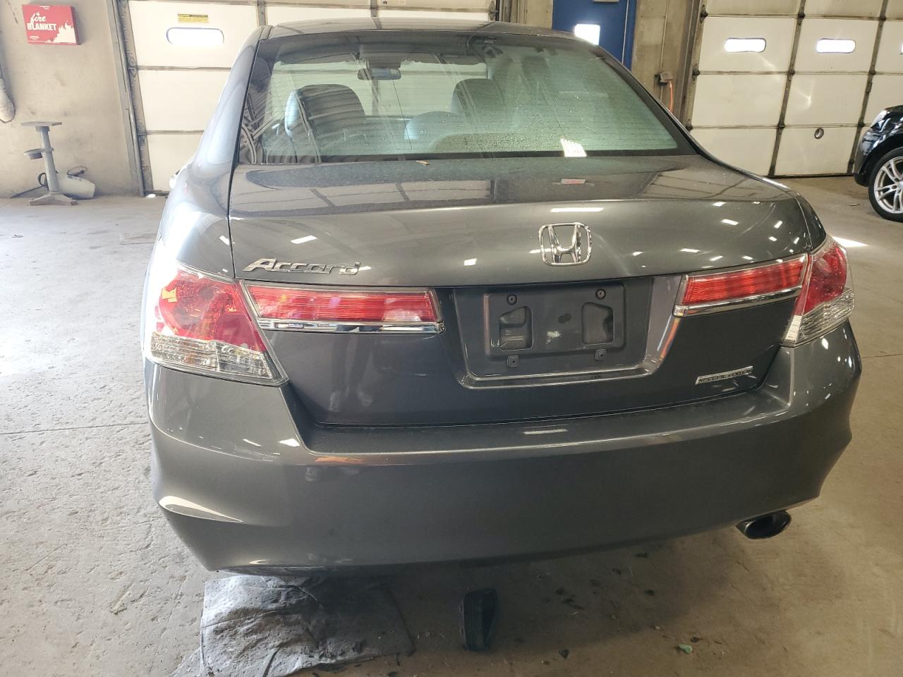 2012 Honda Accord - Image 6