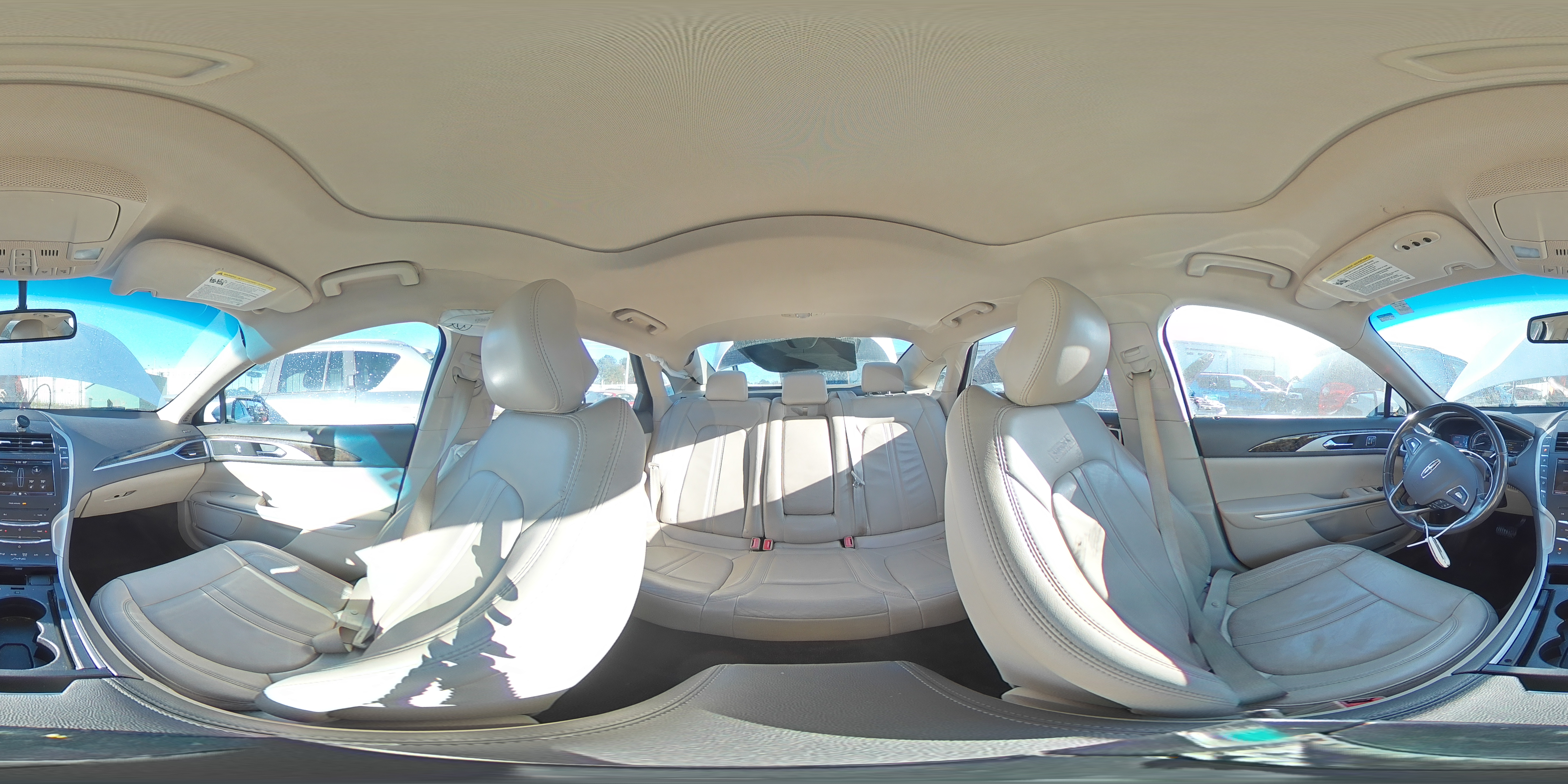 2016 Lincoln MKZ - Image 15