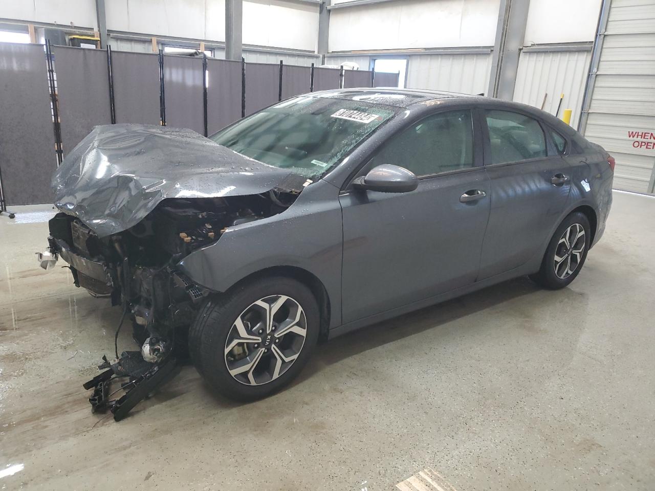 VIN 3KPF24AD8ME345173 2021 KIA FORTE no.1