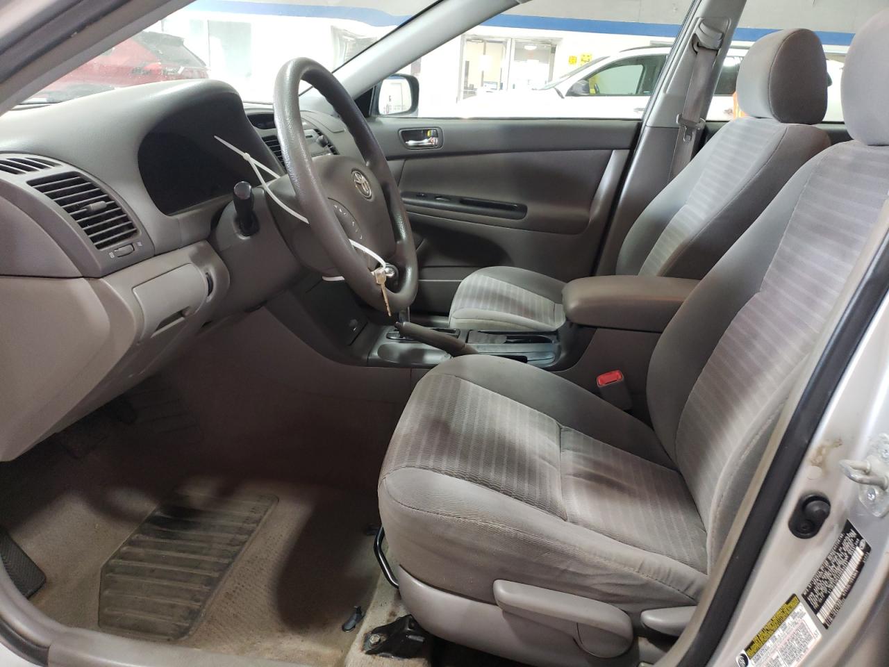 2005 Toyota Camry - Image 7