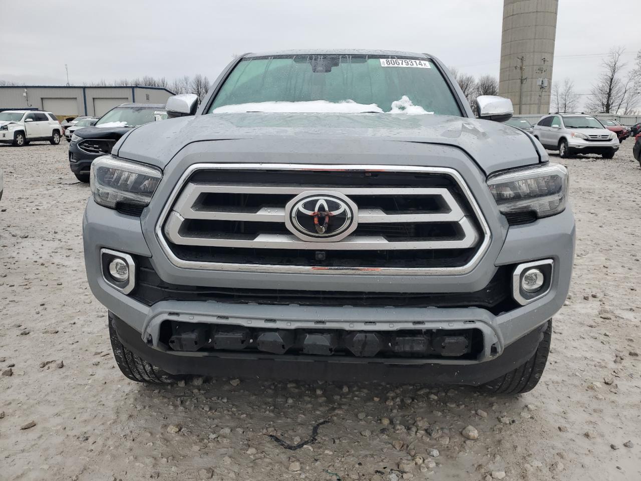 2020 Toyota Tacoma - Image 5