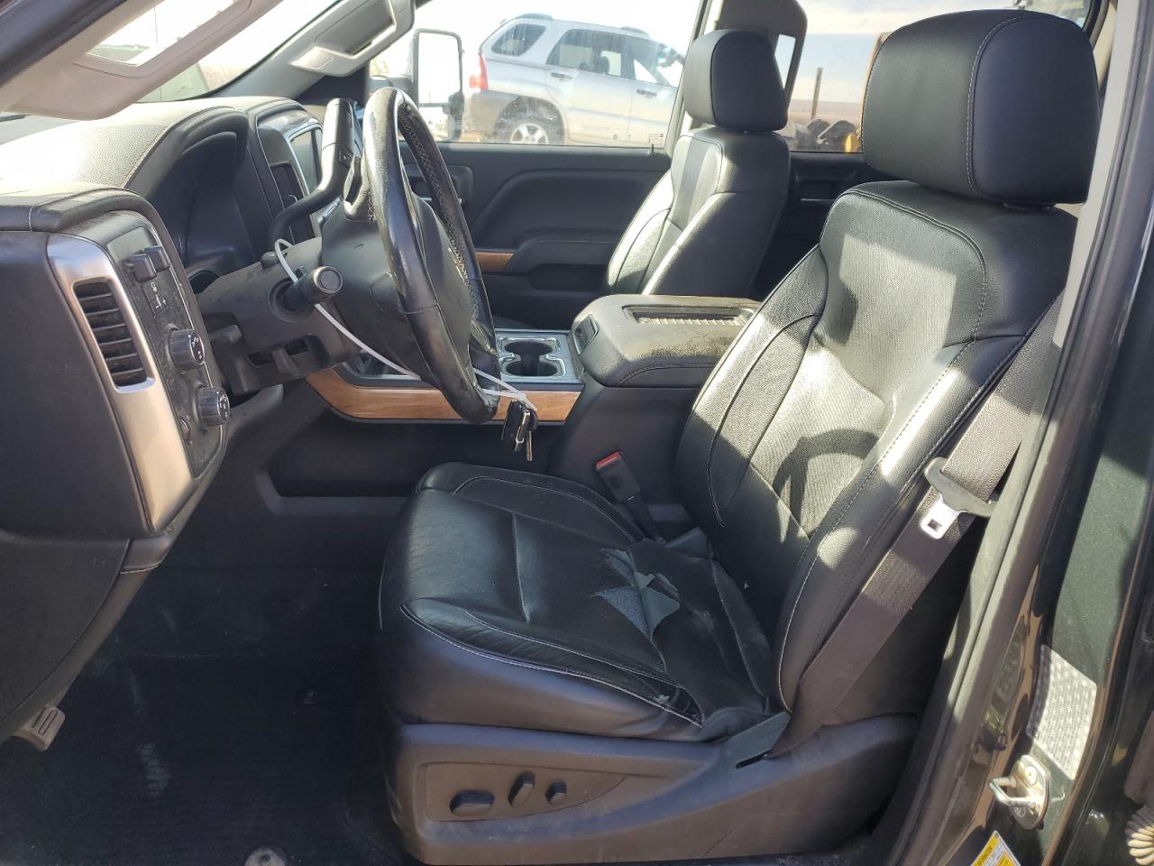 2019 Chevrolet Silverado - Image 7
