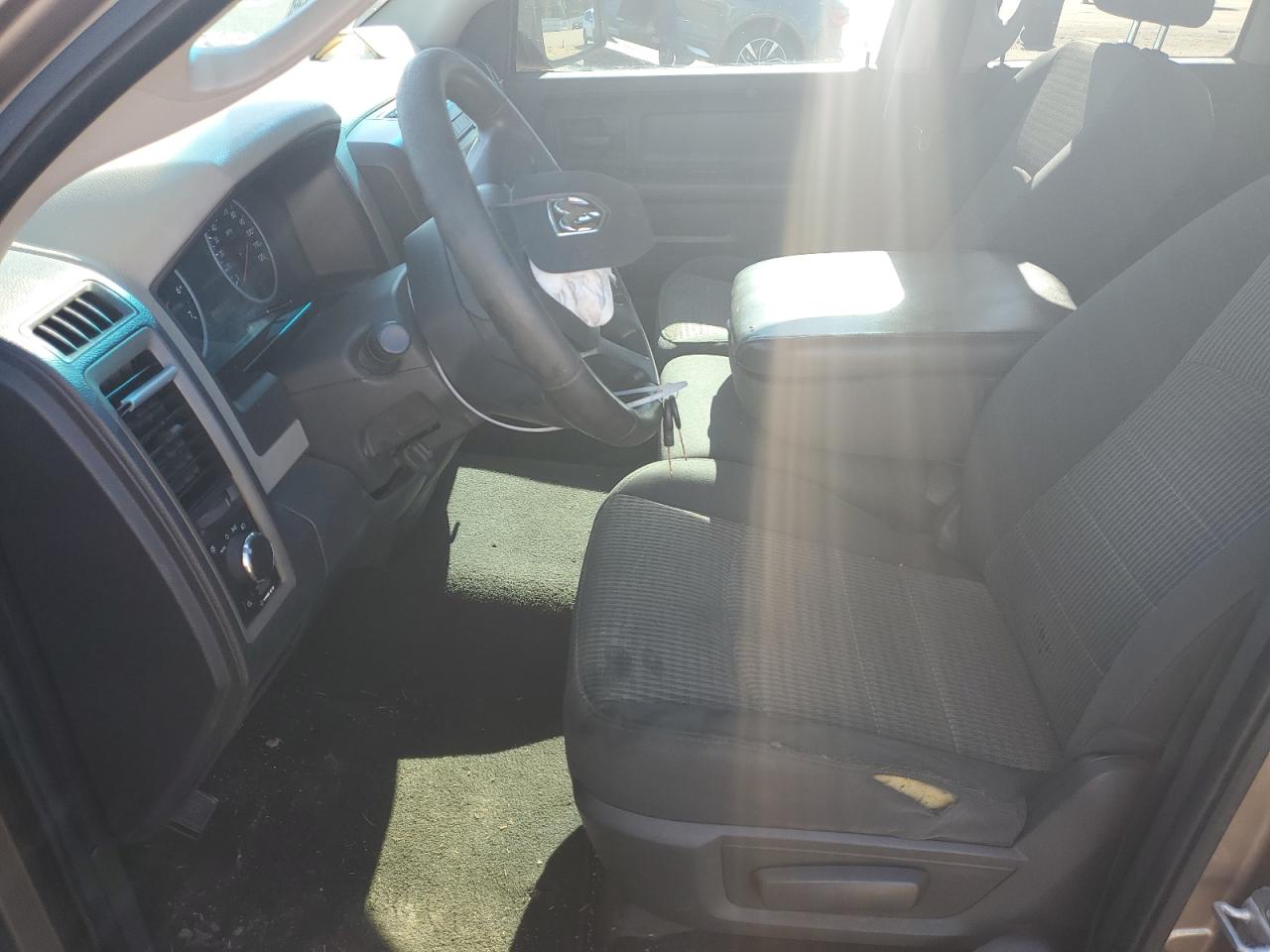 2010 Dodge RAM - Image 7
