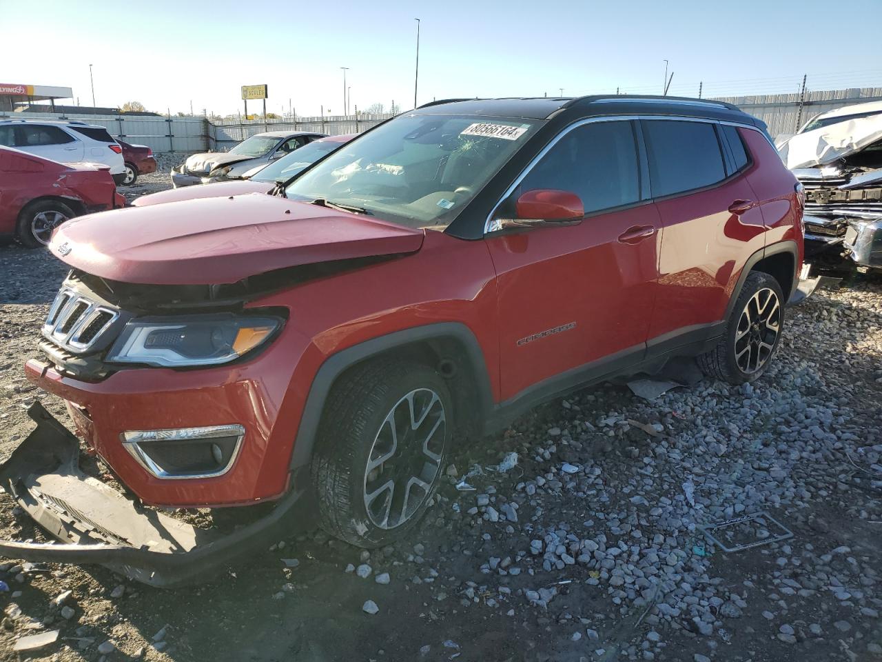 VIN 3C4NJDCB6JT246417 2018 JEEP COMPASS no.1