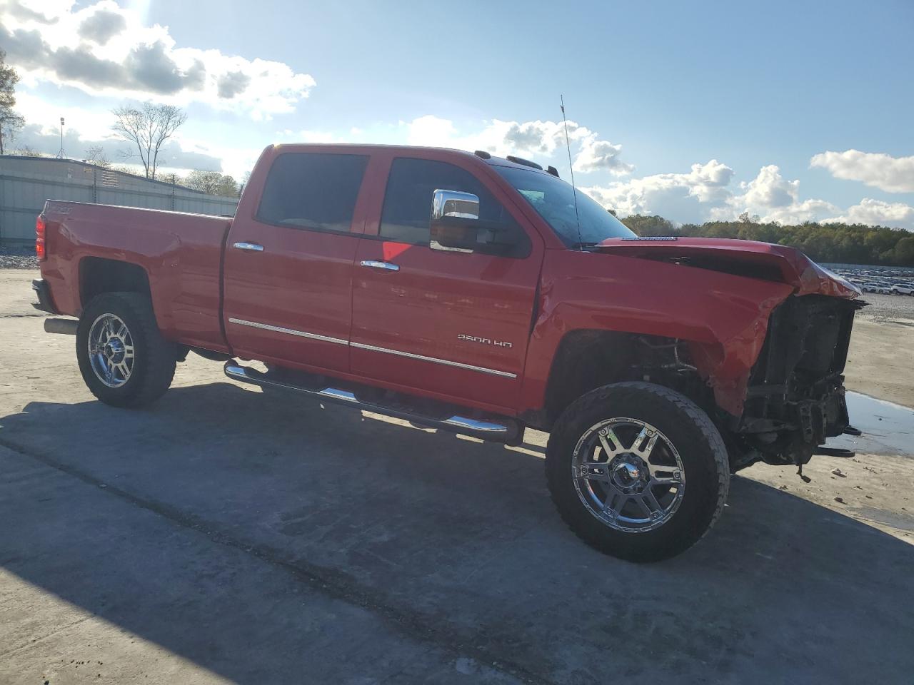 2015 Chevrolet Silverado - Image 4