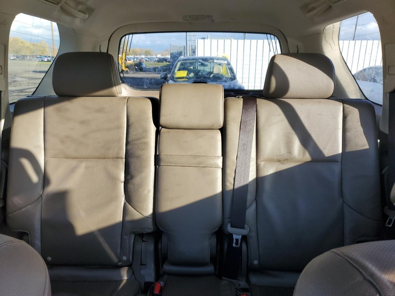 2014 Lexus GX - Image 10