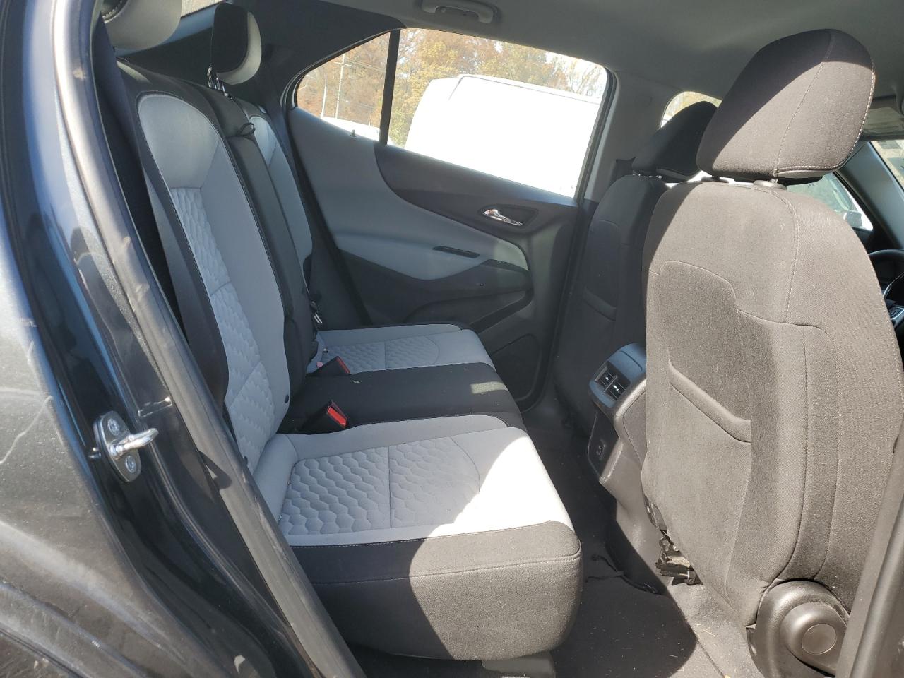 2019 Chevrolet Equinox - Image 11