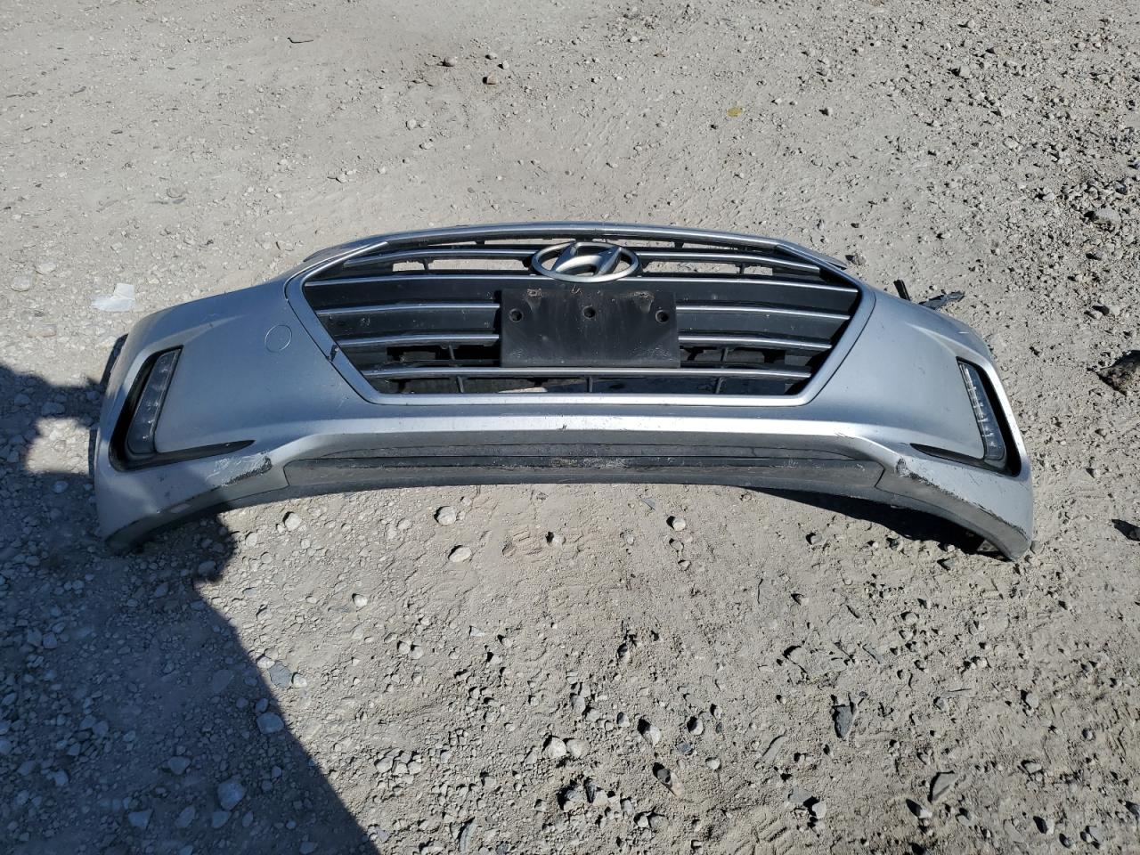 2017 Hyundai Elantra - Image 12