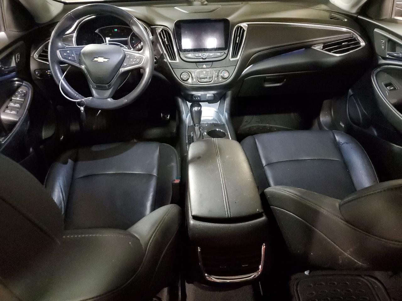 2017 Chevrolet Malibu - Image 8